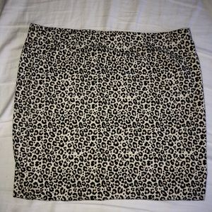 Cheetah mini skirt